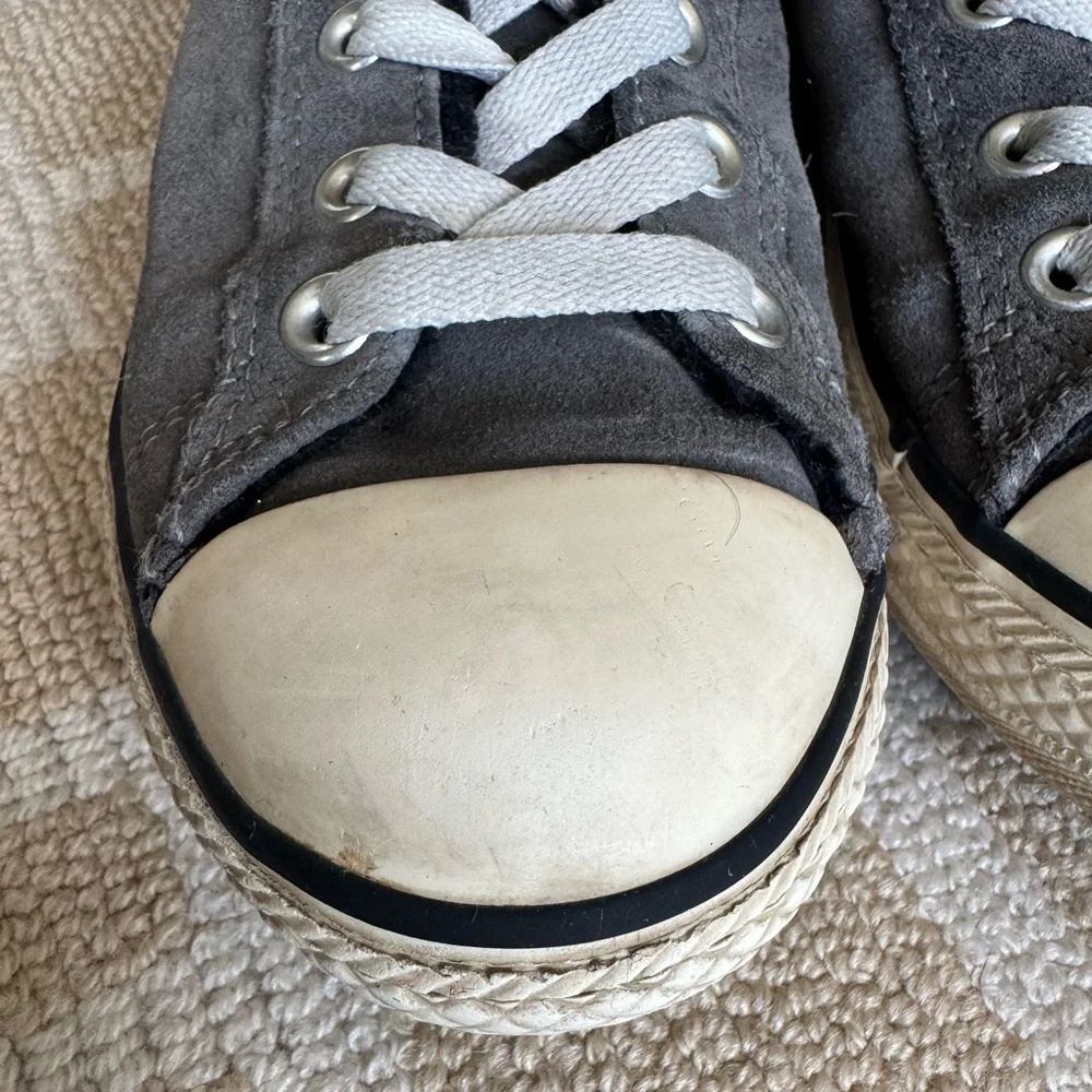 Converse Chuck Taylor Fleece Lined Low Top Sneakers Gray Kids 4